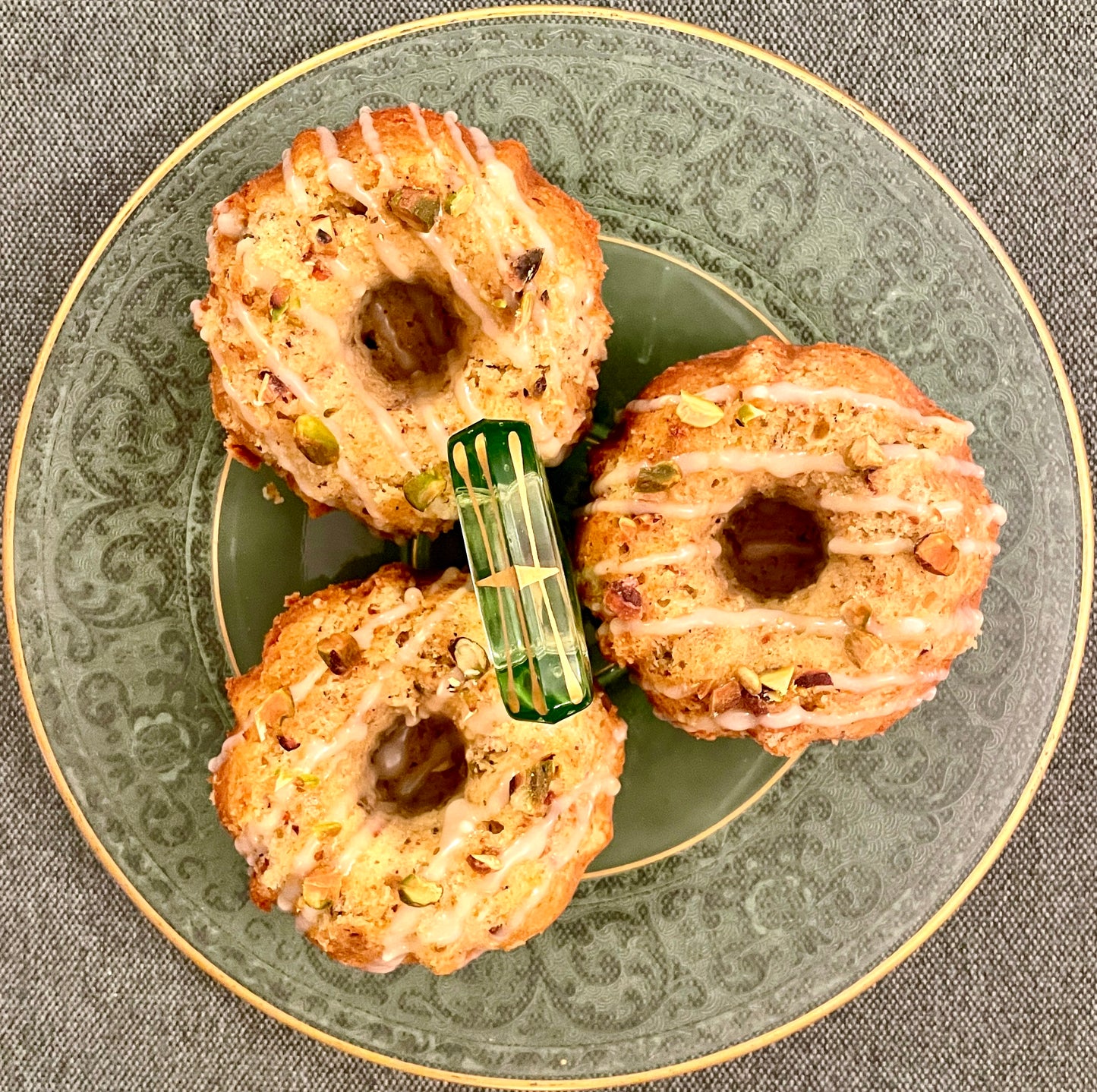 Pistachio Bundt Cake - 3 Ct